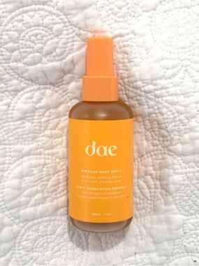 dae Hibiscus Wave Spray –full size 5oz